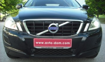 VOLVO, XC60 2.0 D5 AVT. full
