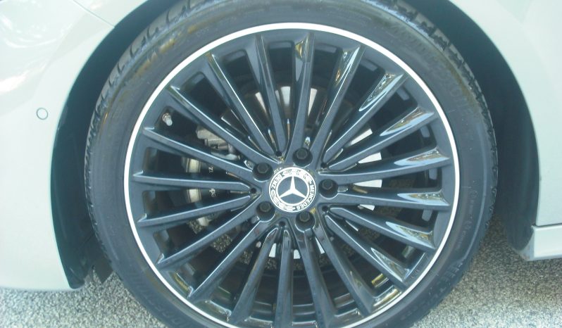 MERCEDES-BENZ, A 180 HYBRID AMG LINE full