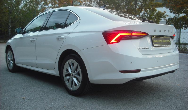 ŠKODA, OCTAVIA 2.0 TDI DSG STYLE full